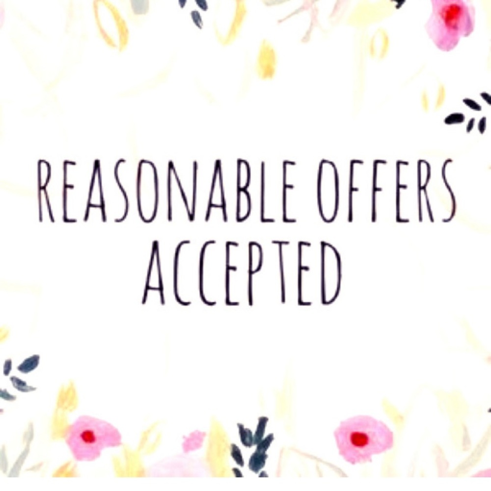 15% off bundles of 2 or more. Lots of NWT items Ann Taylor,Michael Kors tops etc